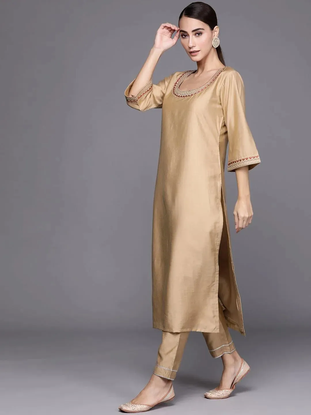 Beige Solid Chanderi Silk Straight Kurta With Dupatta