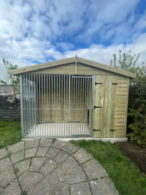 Benchmark Dog Kennel with Apex Roof - Single 10 x 6.5ft, Premium Wood Range